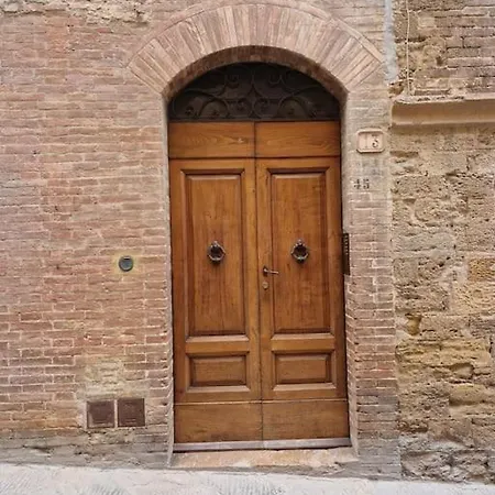 The Librarian's * San Gimignano