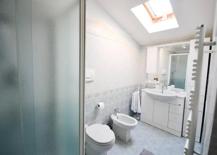 Апартаменты The Librarian's Сан-Джиминьяно