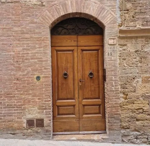 The Librarian's * Сан-Джиминьяно